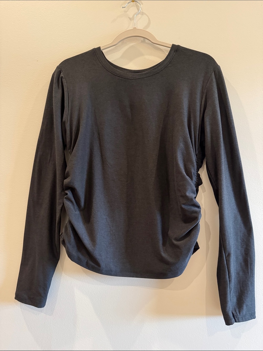 Women's Long Sleeve Ruched Side Top - Black